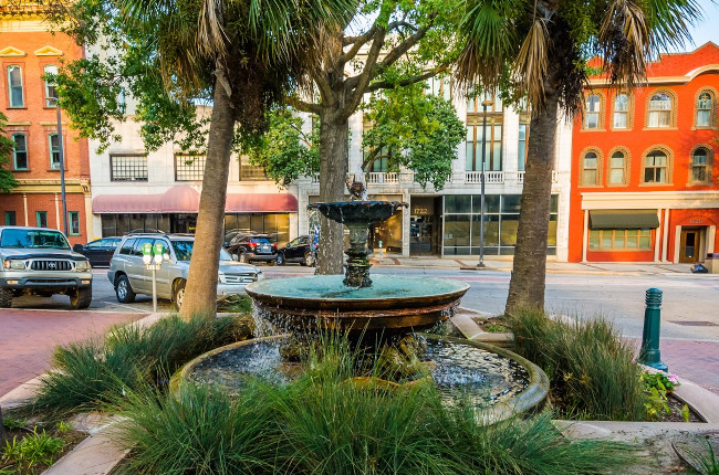 city street in Blythewood, South Carolina