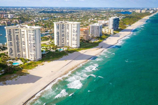 ocean view in Largon, Florida