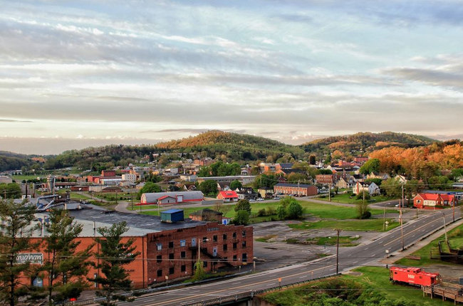 city street in Galax, Virginia