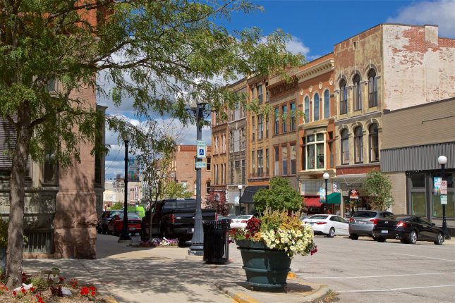street view in Bloomington, Illinois