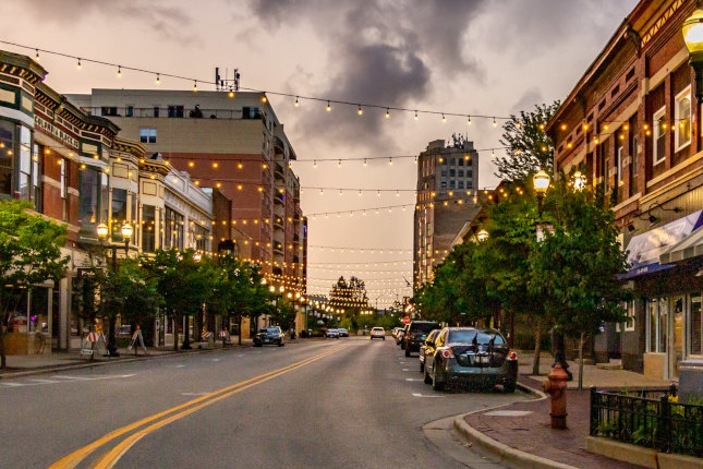 street view in Elgin, Illinois