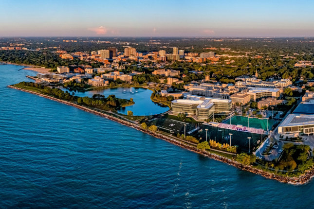 lake view in Evanston, Illinois