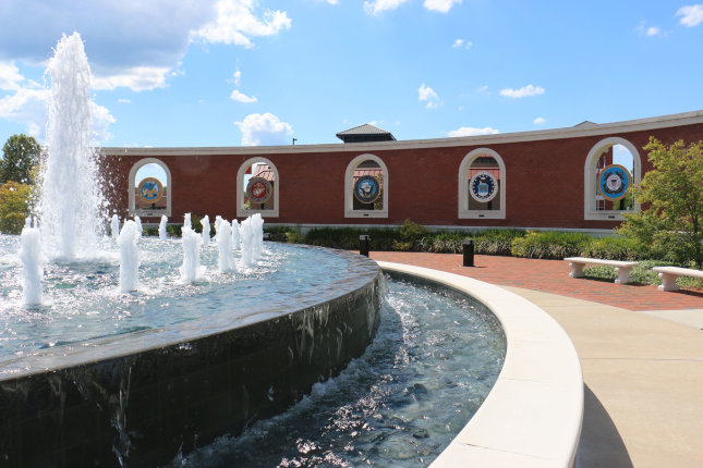 city street in Jacksonville, NC