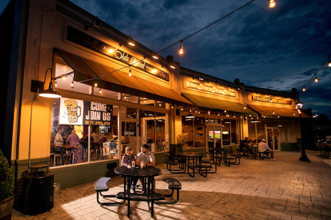 city street in Mount Airy, North Carolina