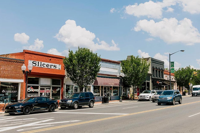city street in Pineville, North Carolina