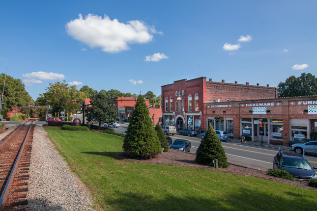 city street in Waxhaw, North Carolina